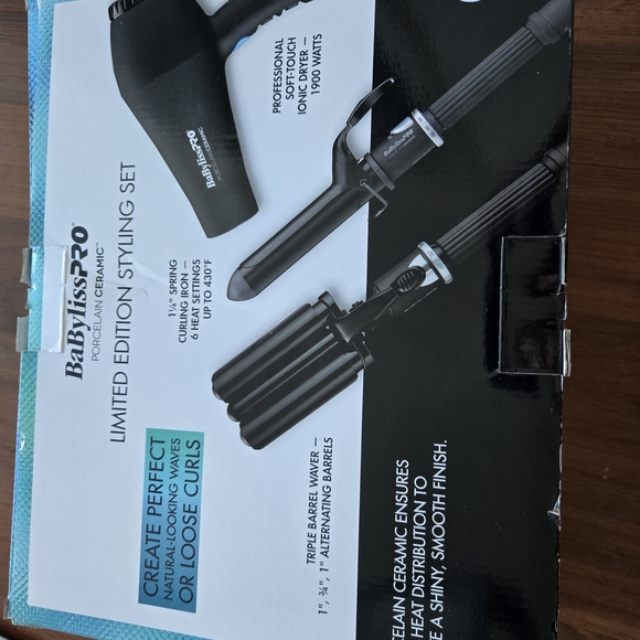 BaByliss Pro Porcelain Ceramic Set: Dryer, Triple Barrel Waver, Curling Iron - Picture 6 of 6